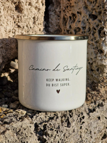 ''Keep Walking. Du bist Super.'' Emaille Tasse - Pilgrims Peace